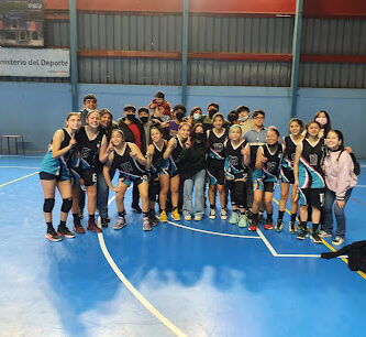 Gimnasio Hermogenes Lizana.cancha de hockey