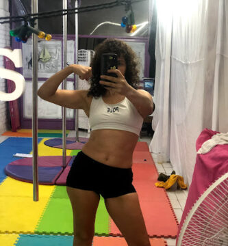 Academia gimnasio poledance Lulus